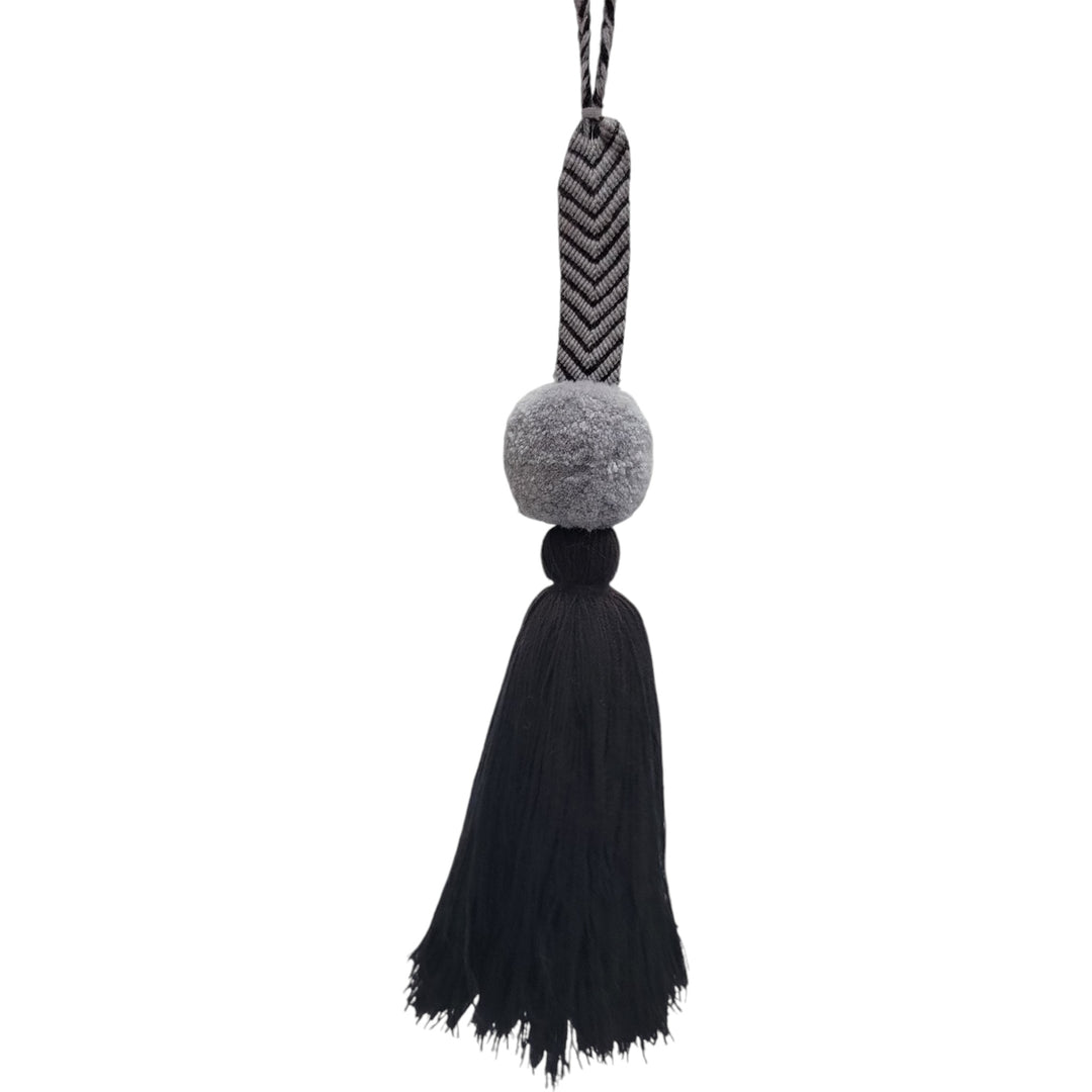 Macrame Pompon with Tassel | Be Praia