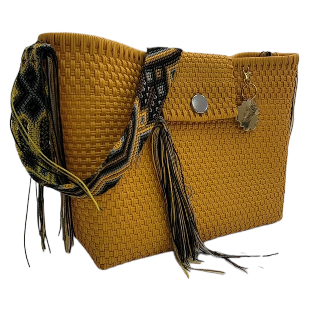 Mostaza Wayú Large | Handwoven Recycled Bag | Be Praia