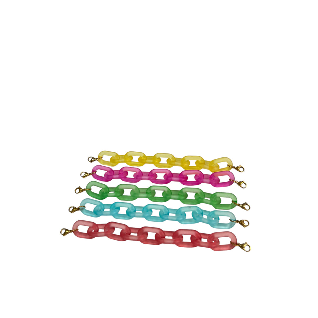 Multicolor Chains