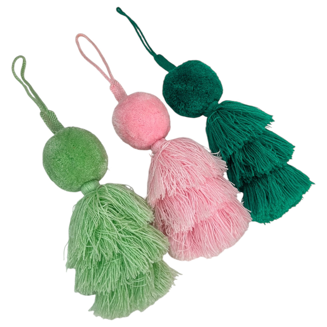 Jumbo Ball Pompons