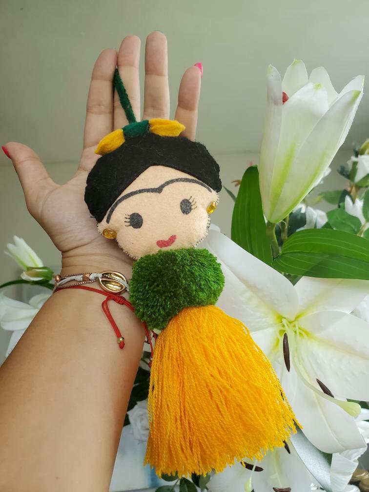 Frida Khalo Tassel